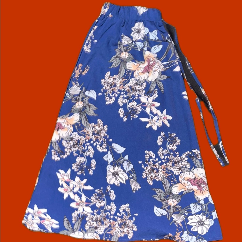 Dark blue floral knee length skirt